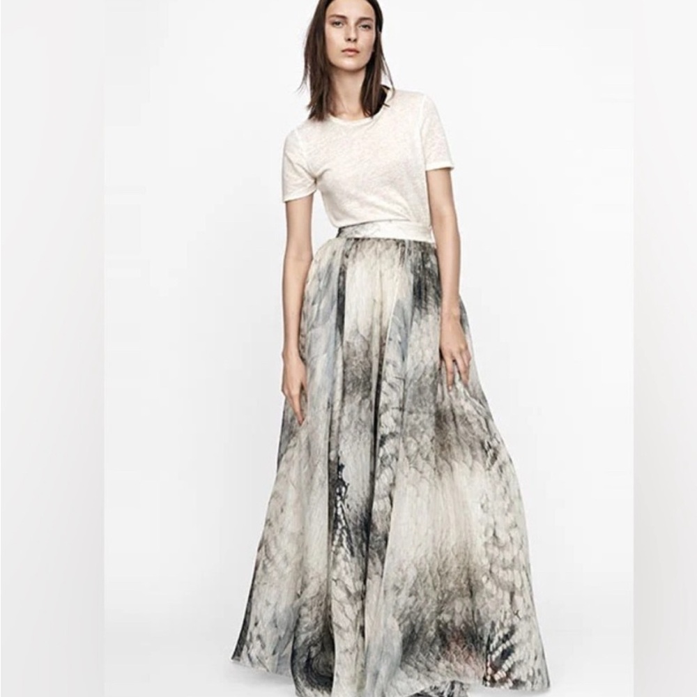 Elegant Grey Marble Print Maxi Skirt - Women
